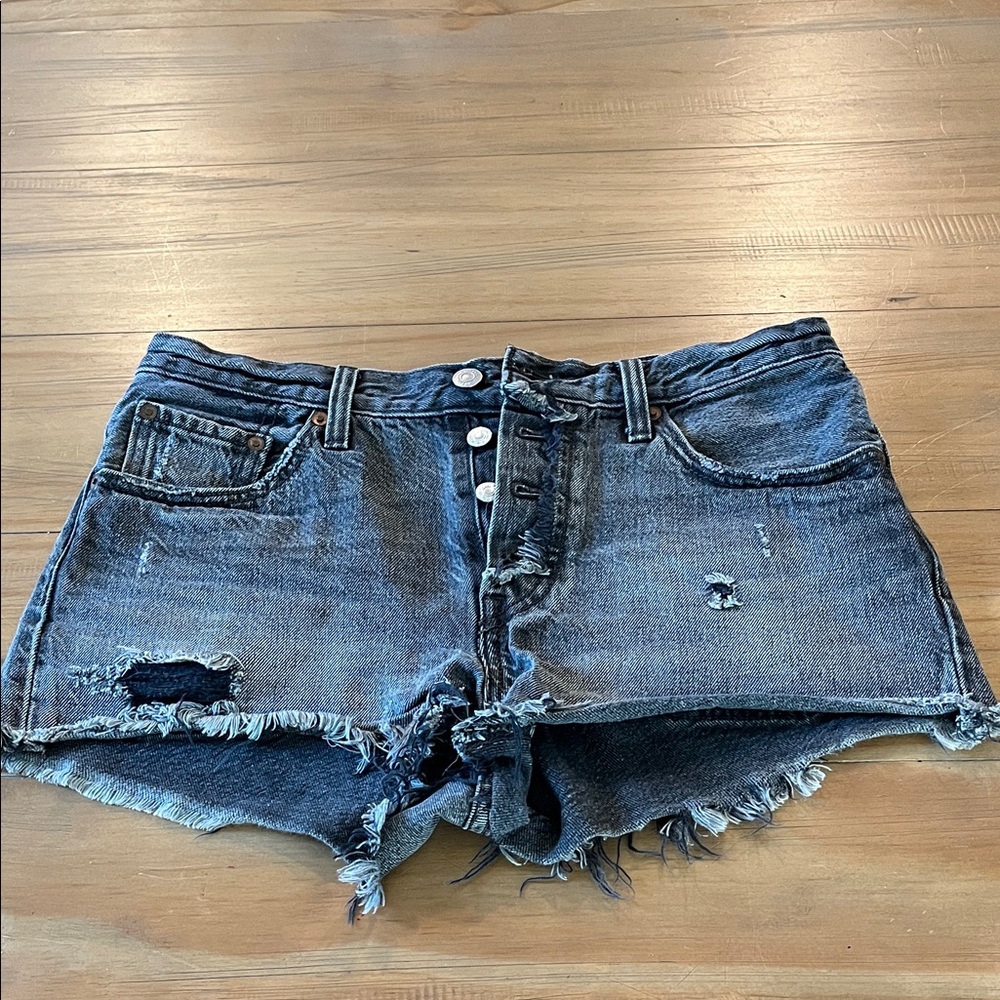 Levi’s Black Distressed Denim Women’s Shorts